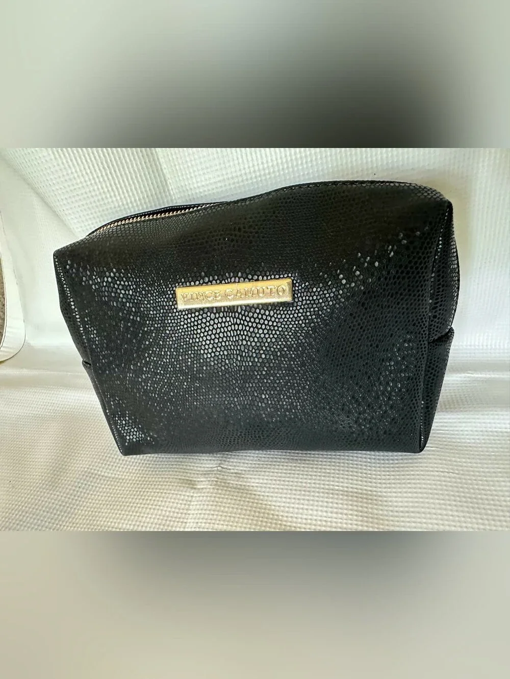 Vince Camuto Makeup Brush Set Featuring a Textured Black Cosmetic Bag